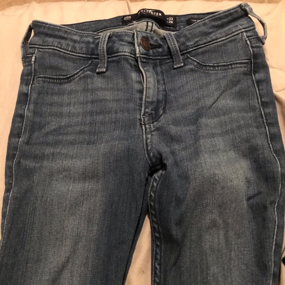 Hollister jeans